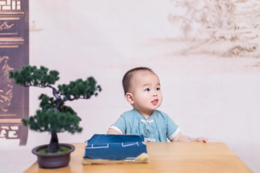 仁怀宝宝喊肚子疼怎么回事